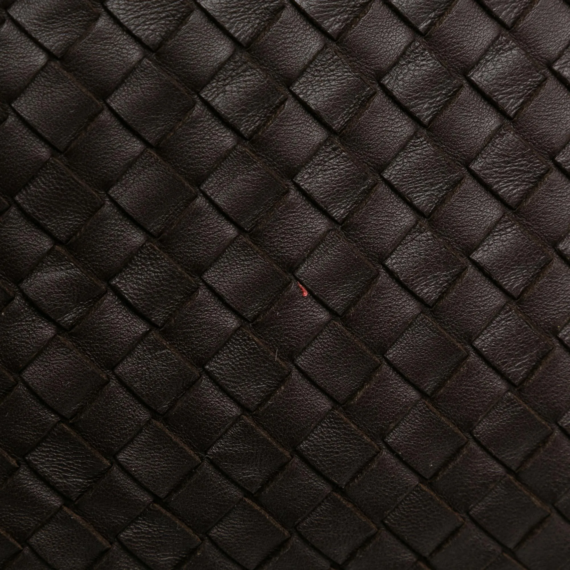 Bottega Veneta Maxi Intrecciato Convertible Tote (SHG-fgaSFB)