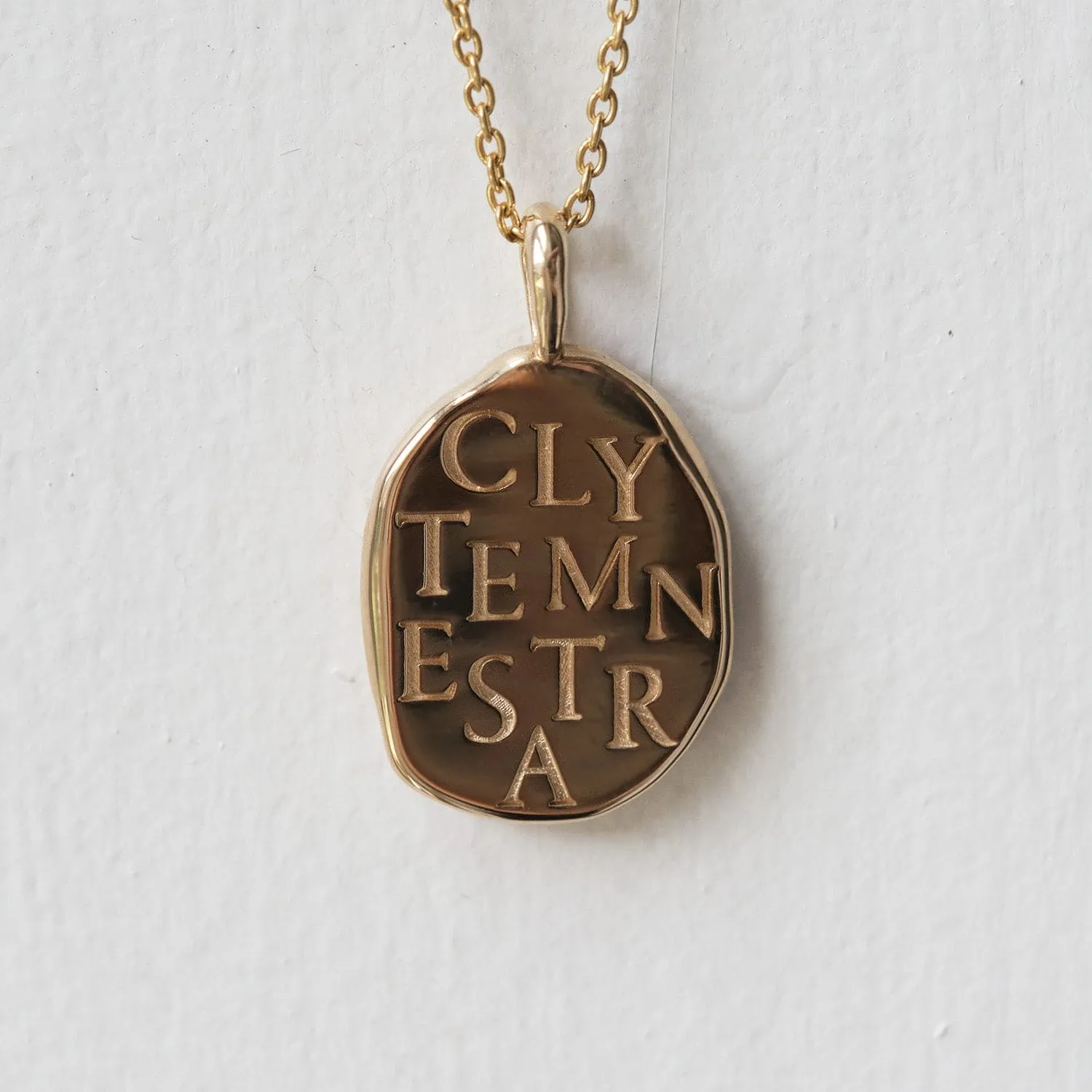 Clytemnestra Molten Gold Pendant