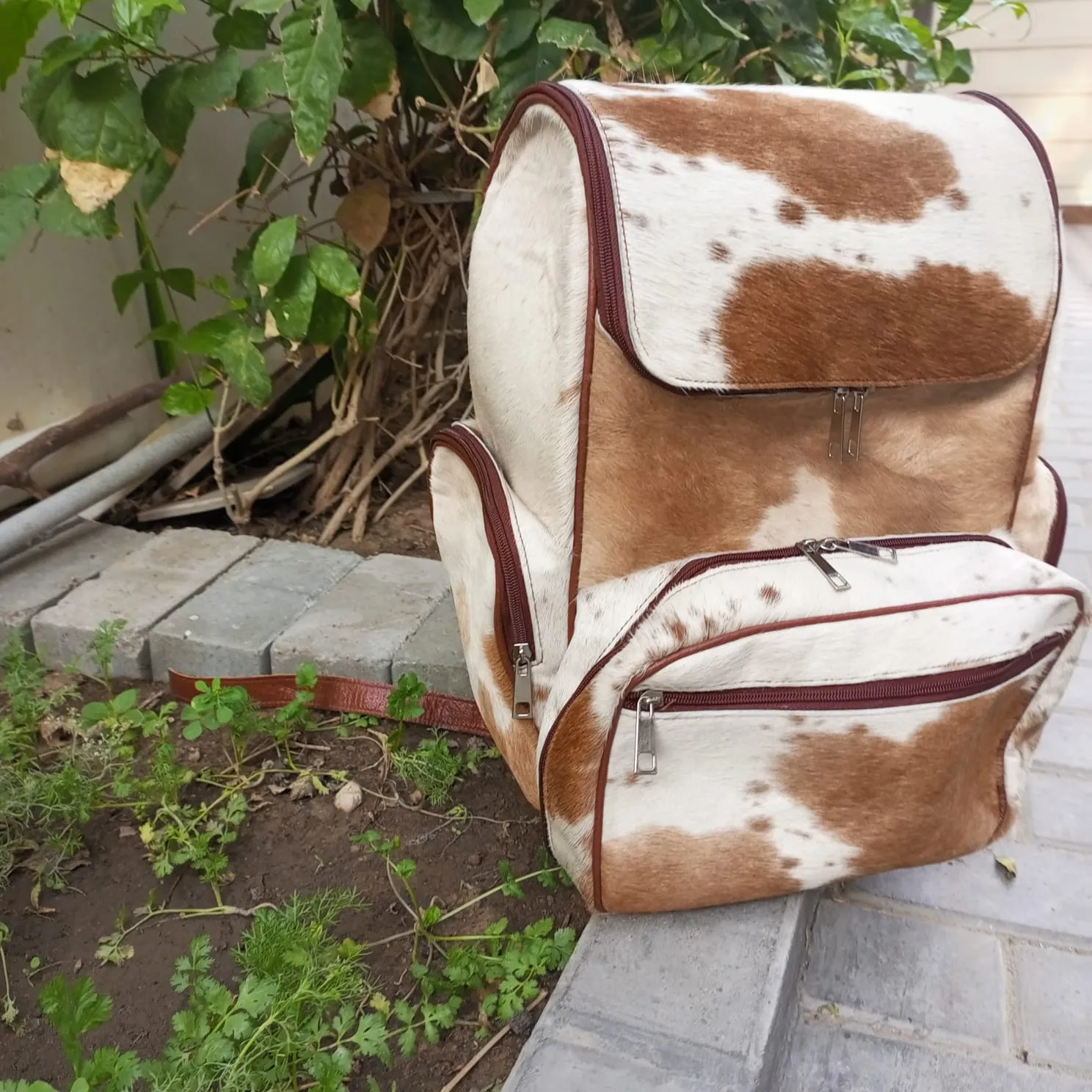 Cowhide Leather Backpack unique Leather Bag