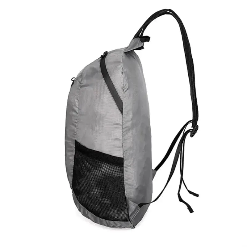 Folding Ultralight Backpack - Lightweight Backpack with Rain Cover and External Frame