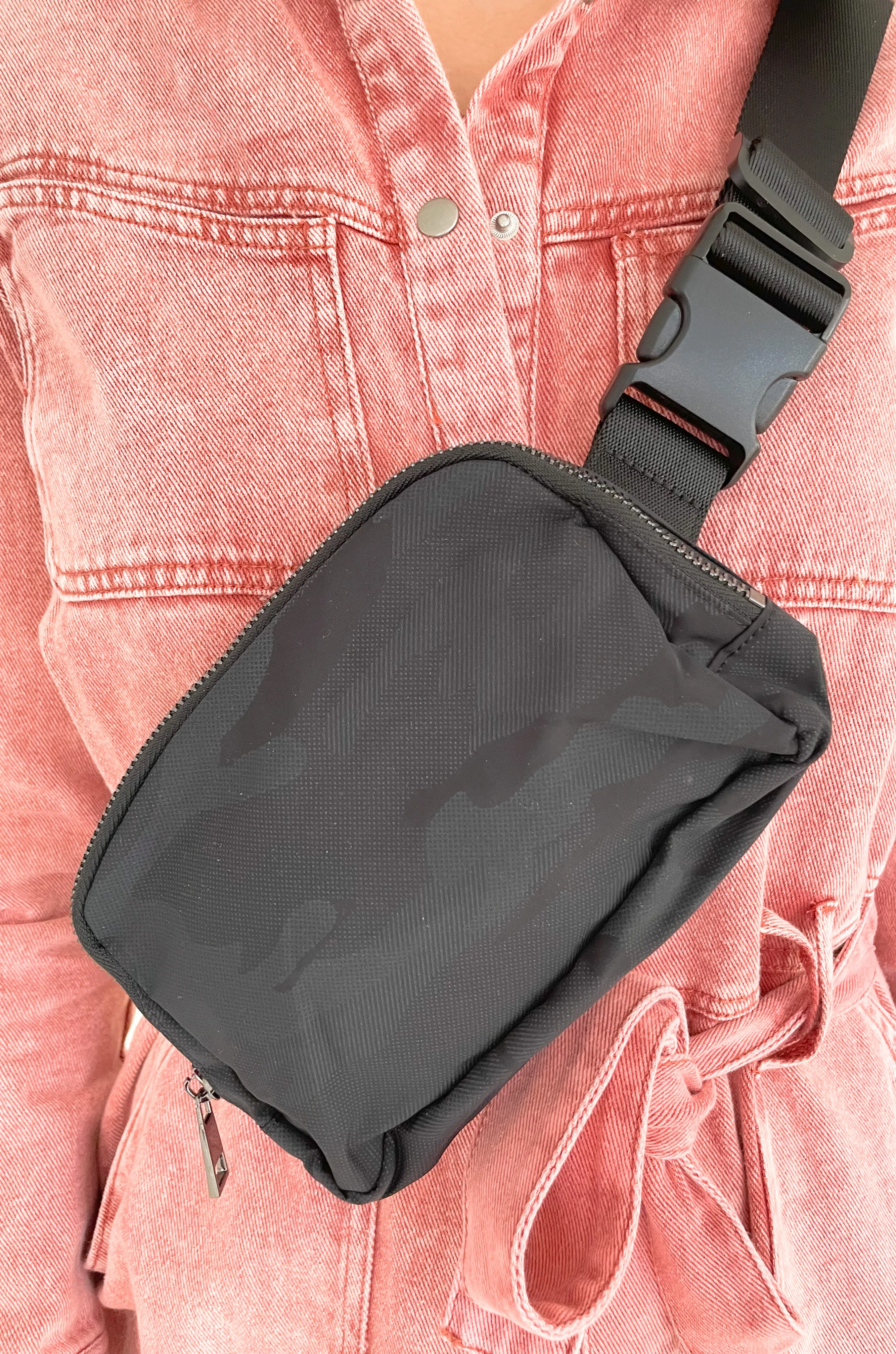 Going Places Waterproof Belt Bag