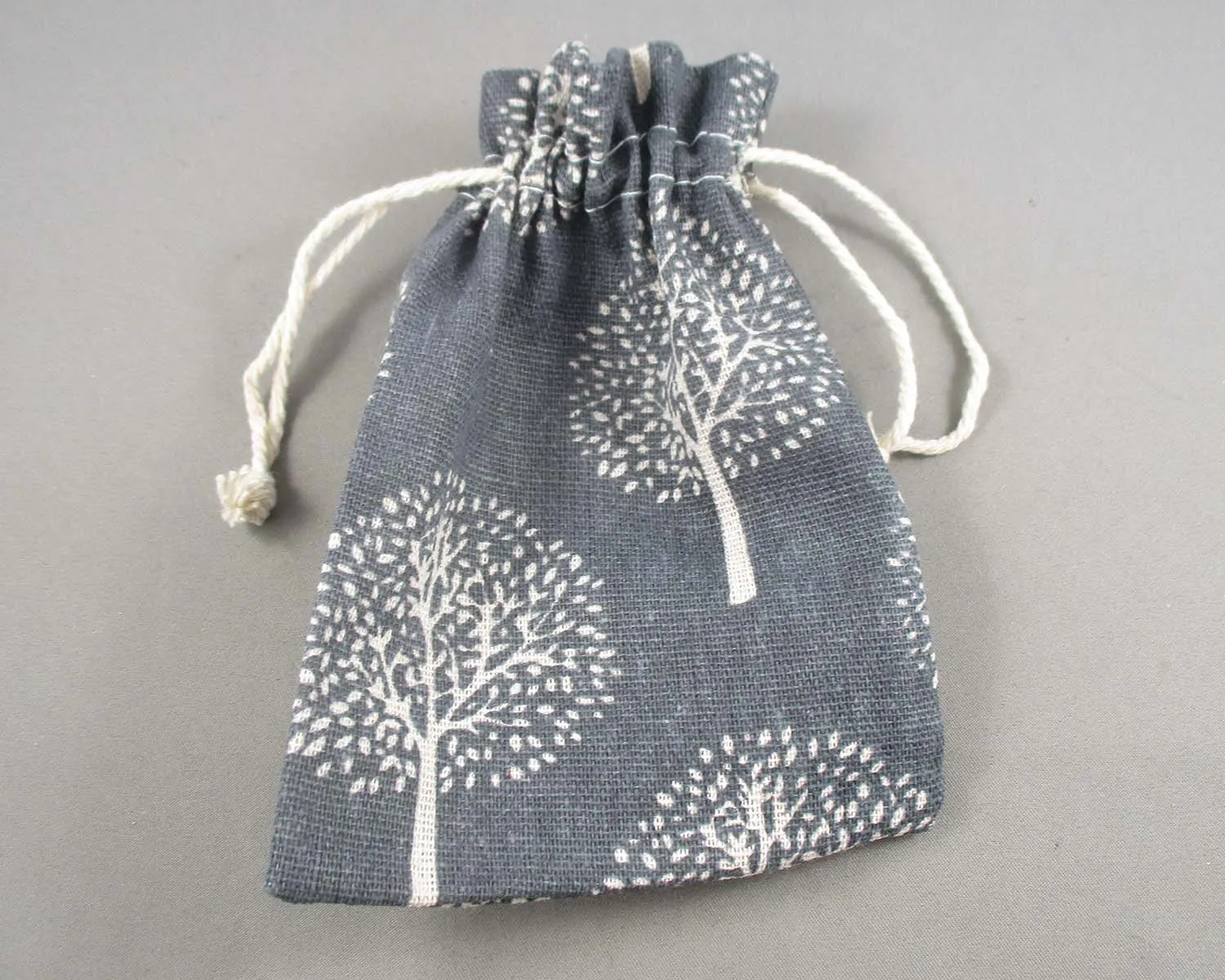 Grey Tree Bag for Gemstones 14x10cm 1pc (3009)