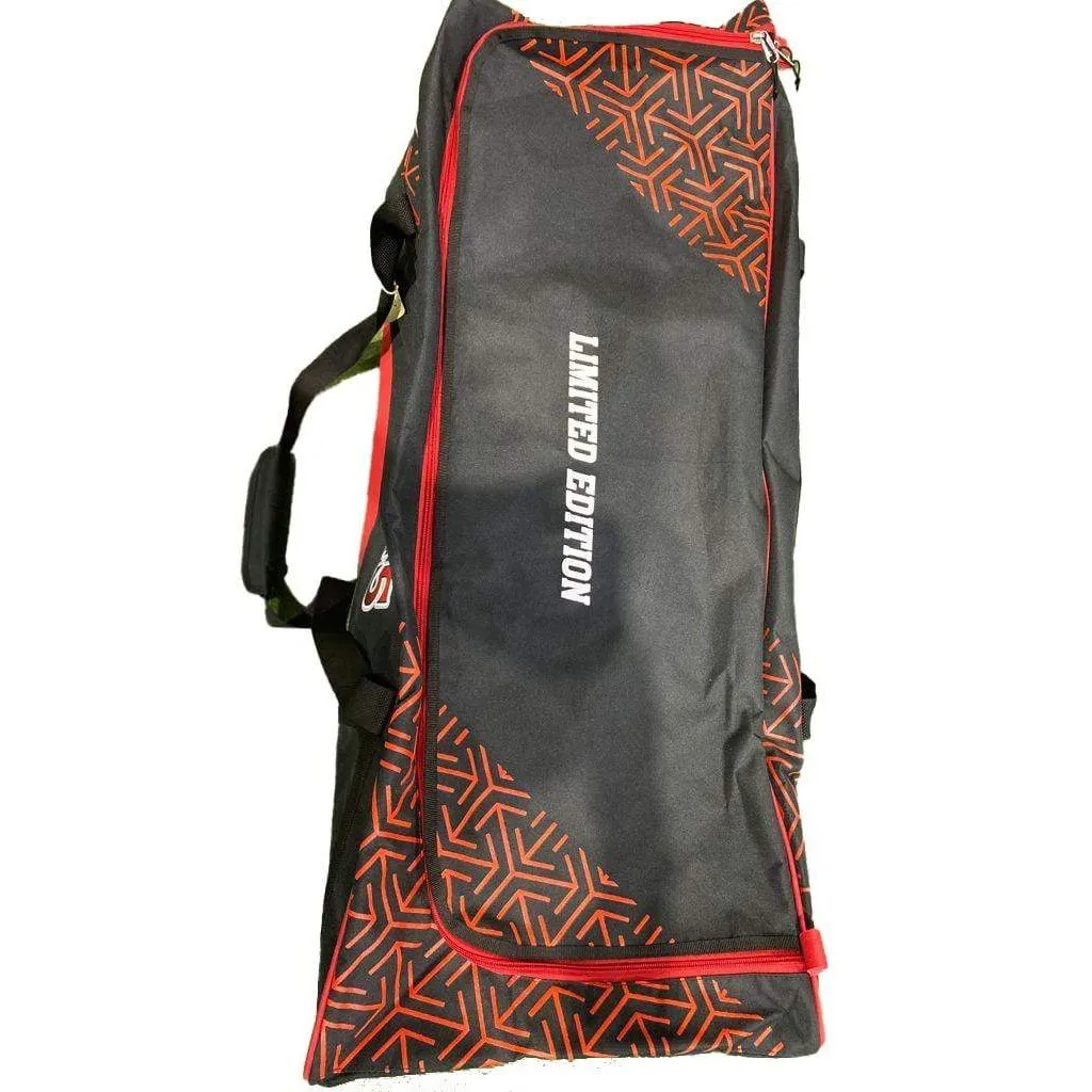 Hitman 45 LE Wheelie Cricket Bag