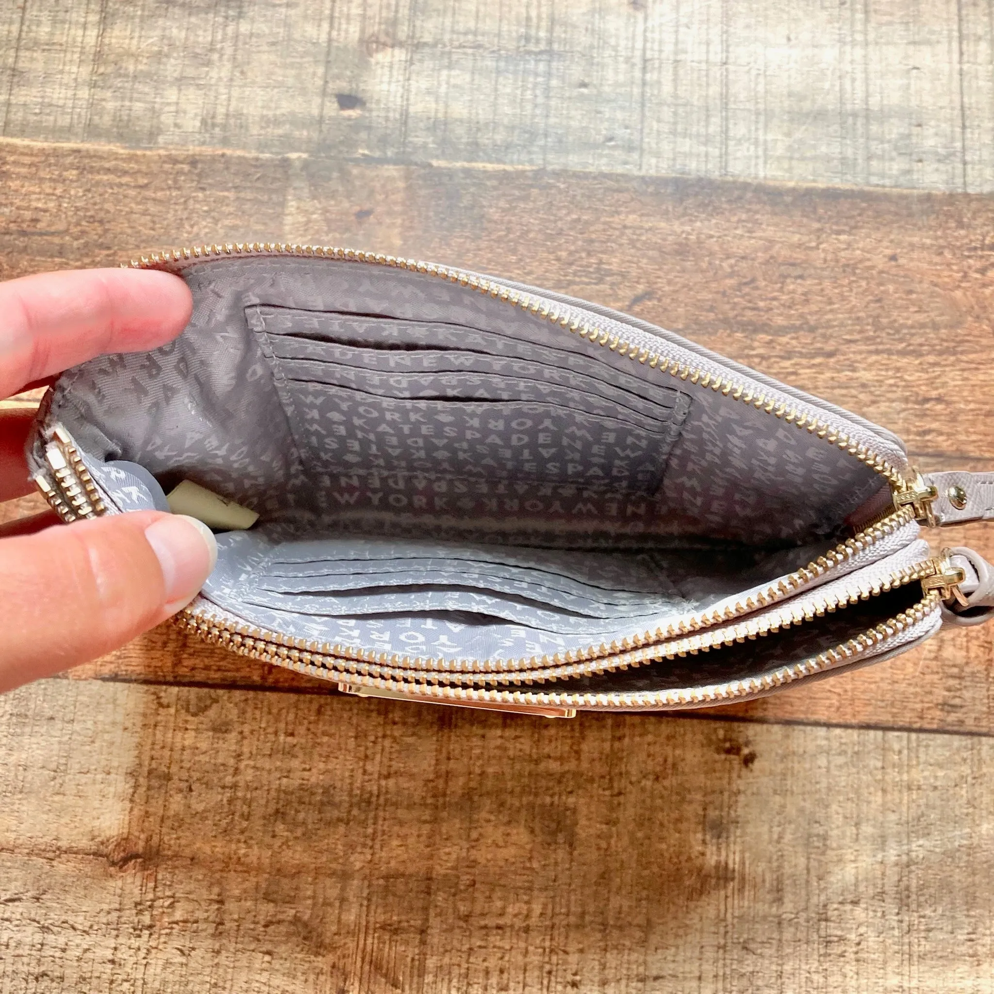 Kate Spade Tan Double Zippered Compartments Wristlet (GREAT CONDITION)