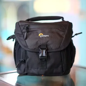 Lowepro Nova 140AW II