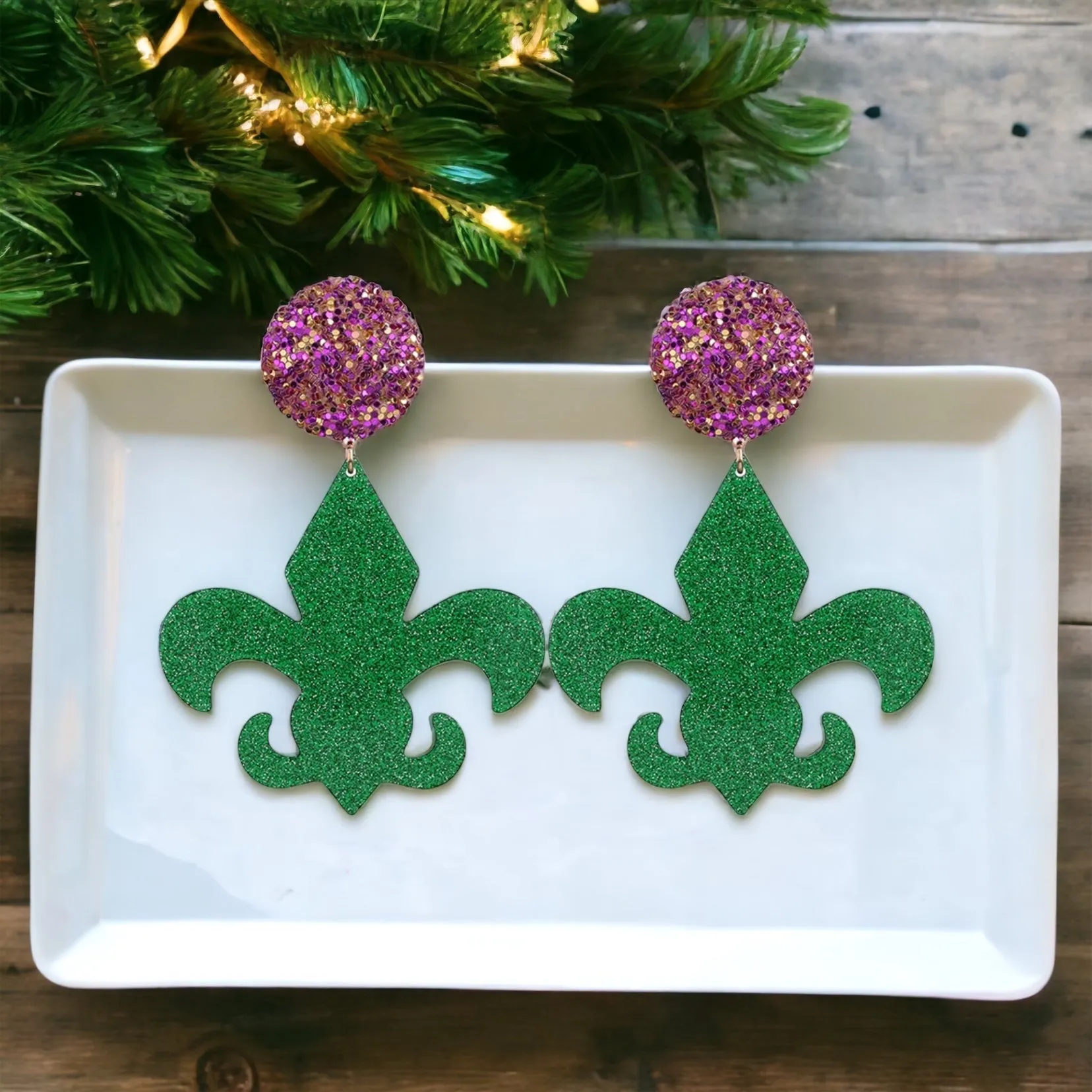 Mardi Gras Earrings - New Orleans Jewelry, Mardi Gras Jewelry, Fleur de lis Earrings, Purple Green Gold, Glitter Earrings, Beaded Earrings