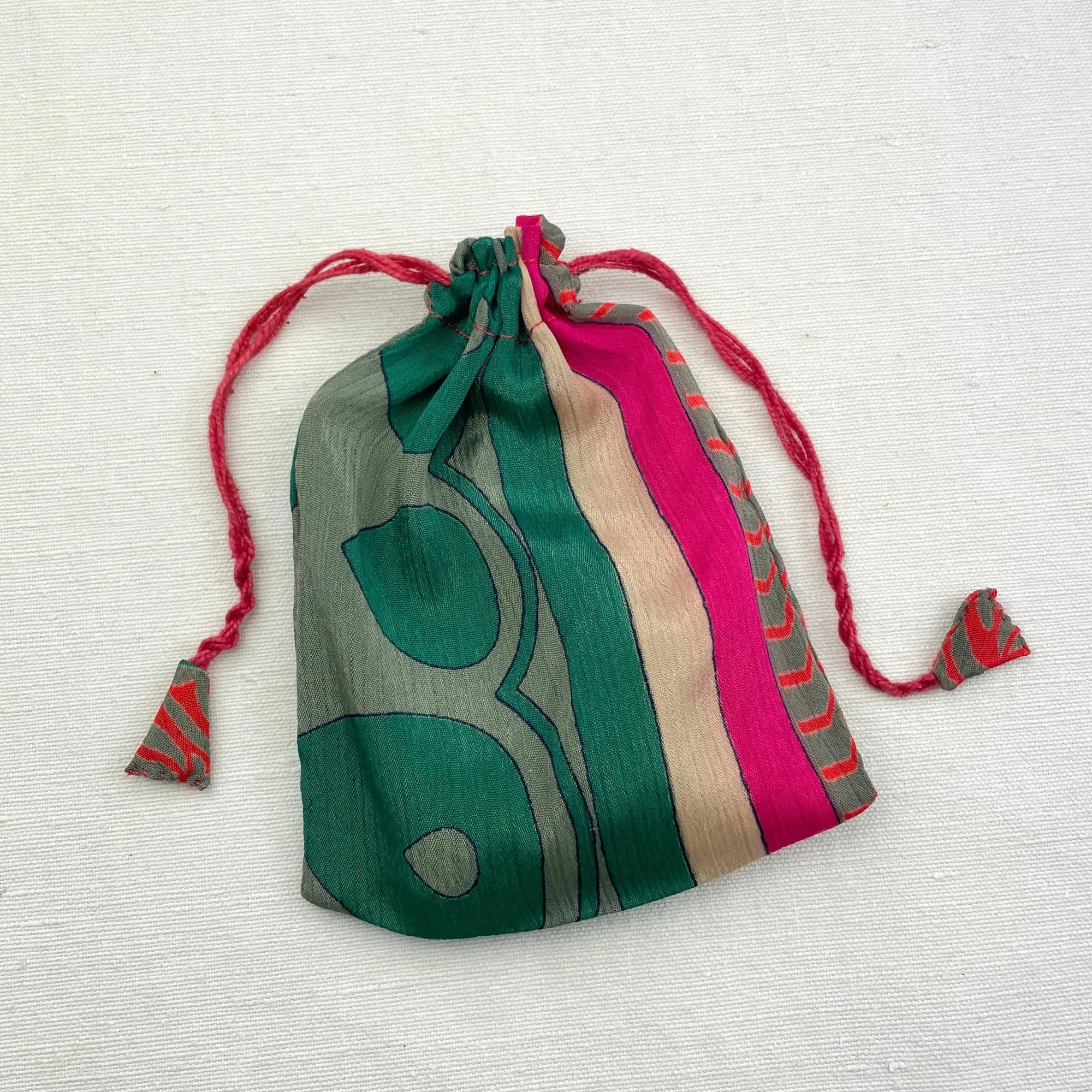 NIRMALA Recycled Sari Refillable Lavender Bag (WS)