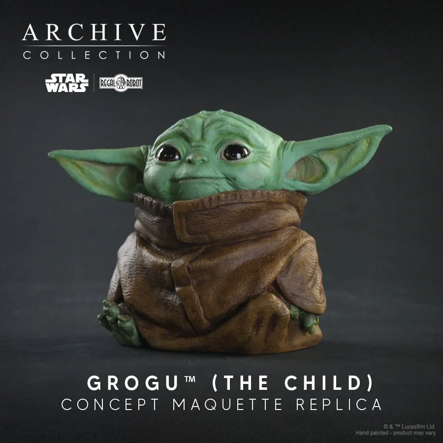 Regal Robot Star Wars The Mandalorian Grogu (The Child) Concept Maquette Dual Signature Edition