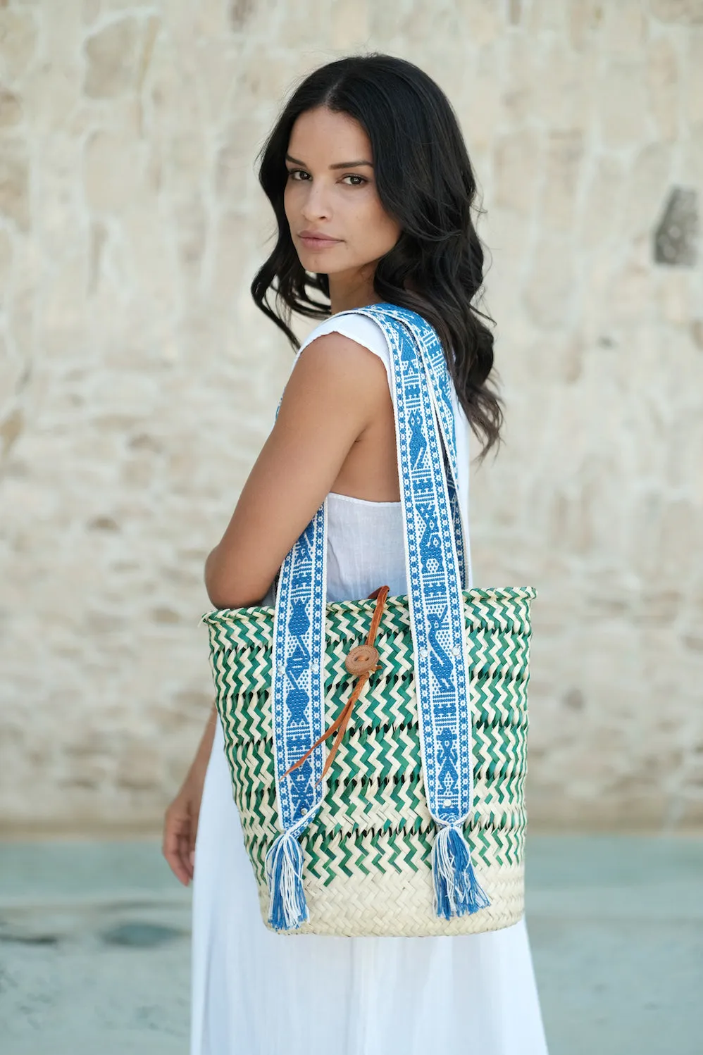 SANTA LUPITA GREEN BASKET BAG