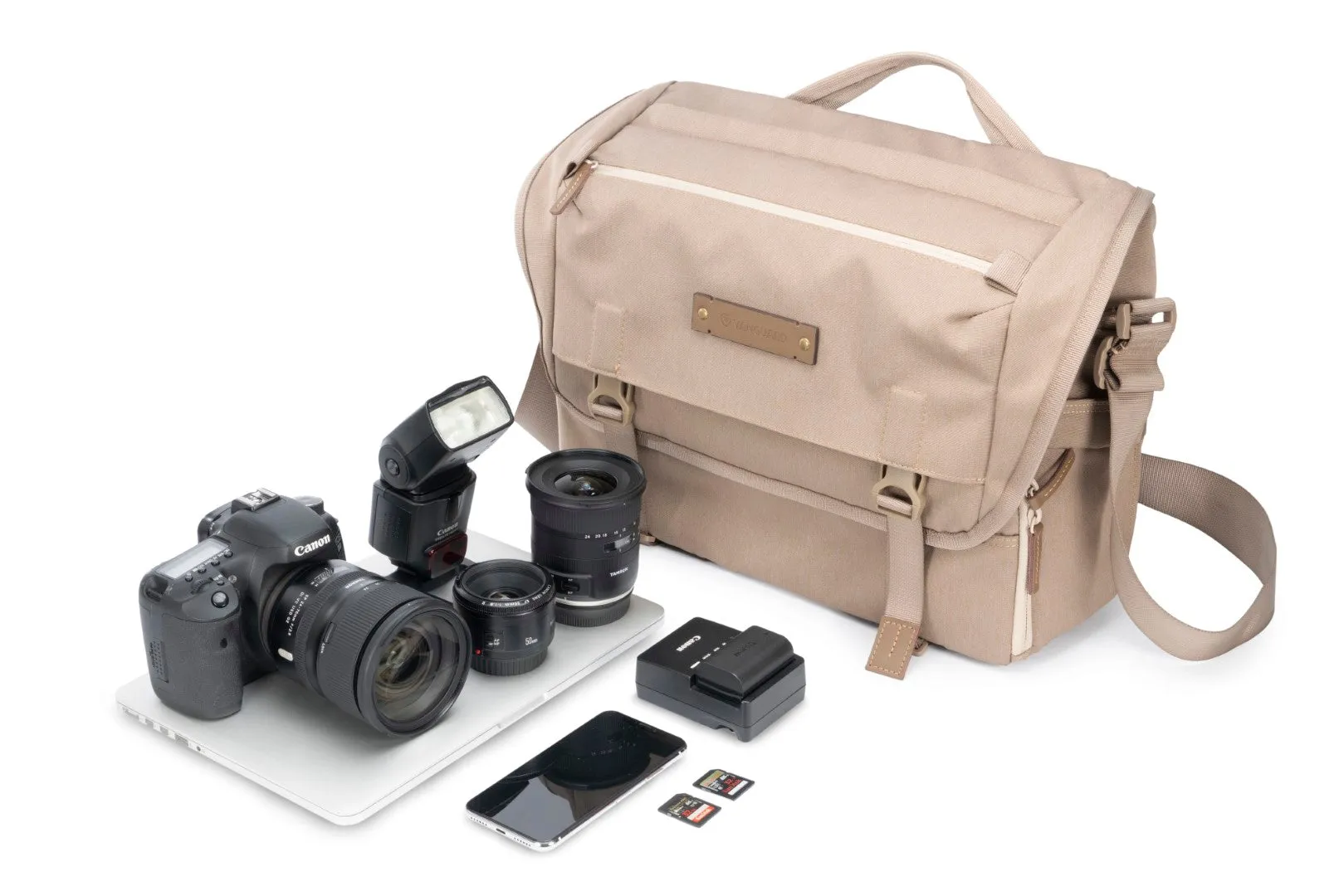 VEO RANGE 38 BG Messenger Camera Bag - Tan